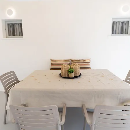 Earthy House - 1 *