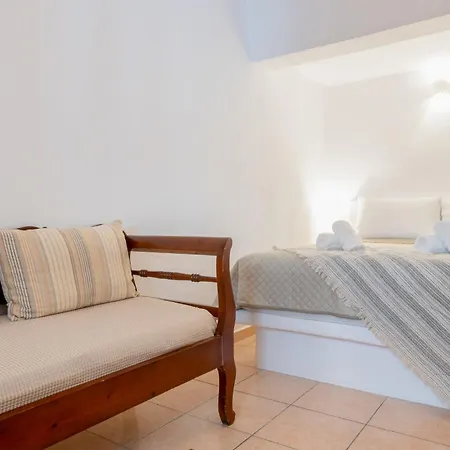 Earthy House - 1 Mesariá